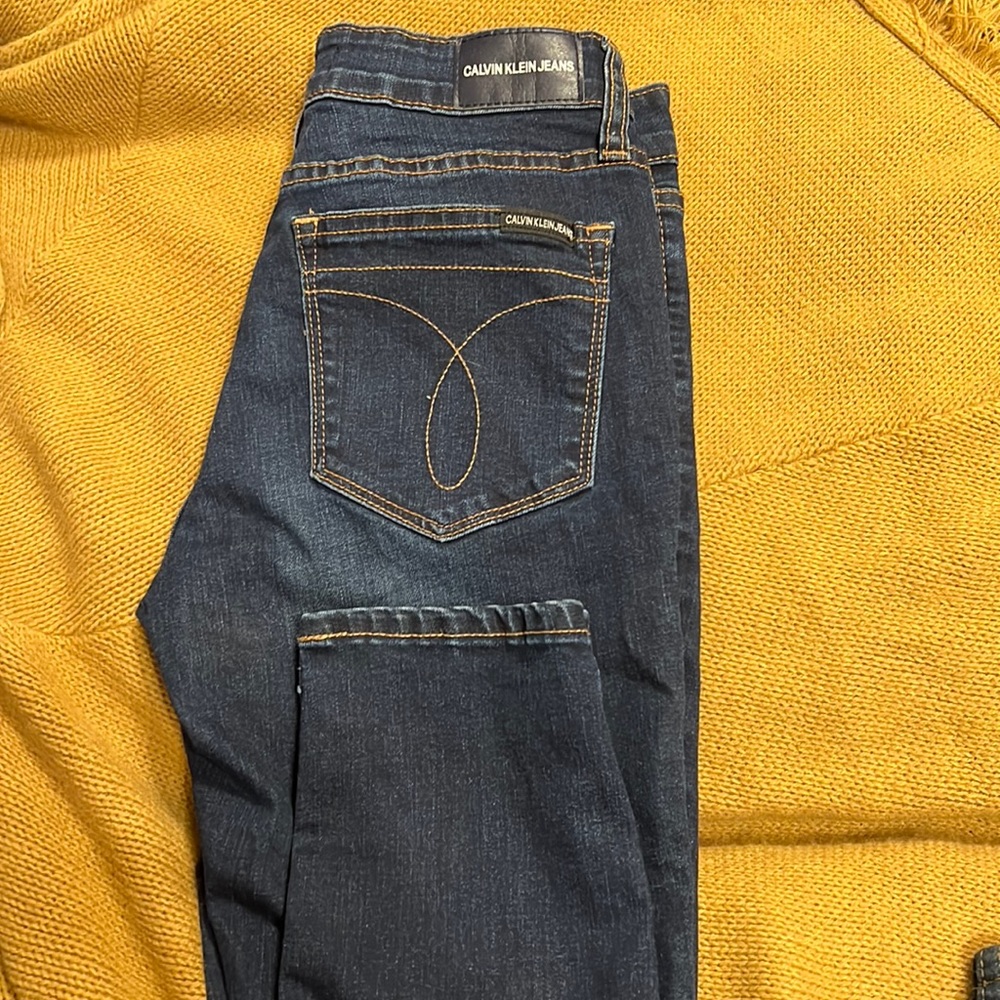 Calvin Klein jeans size 2x28